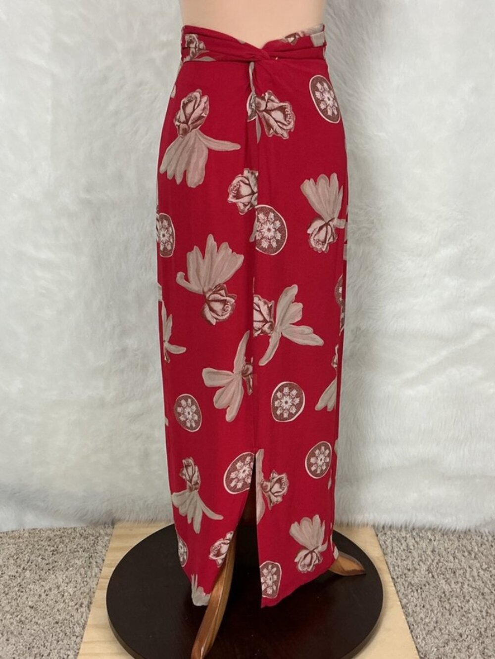 Giorgio Armani Le Collezioni Vintage 90s Red & Cream Twist Front Maxi Skirt 40 6